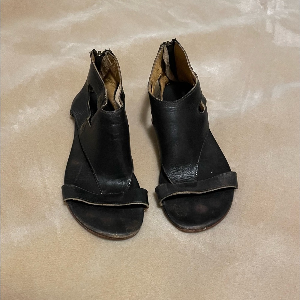 BED|STU Black Leather Open-Toe Sandals